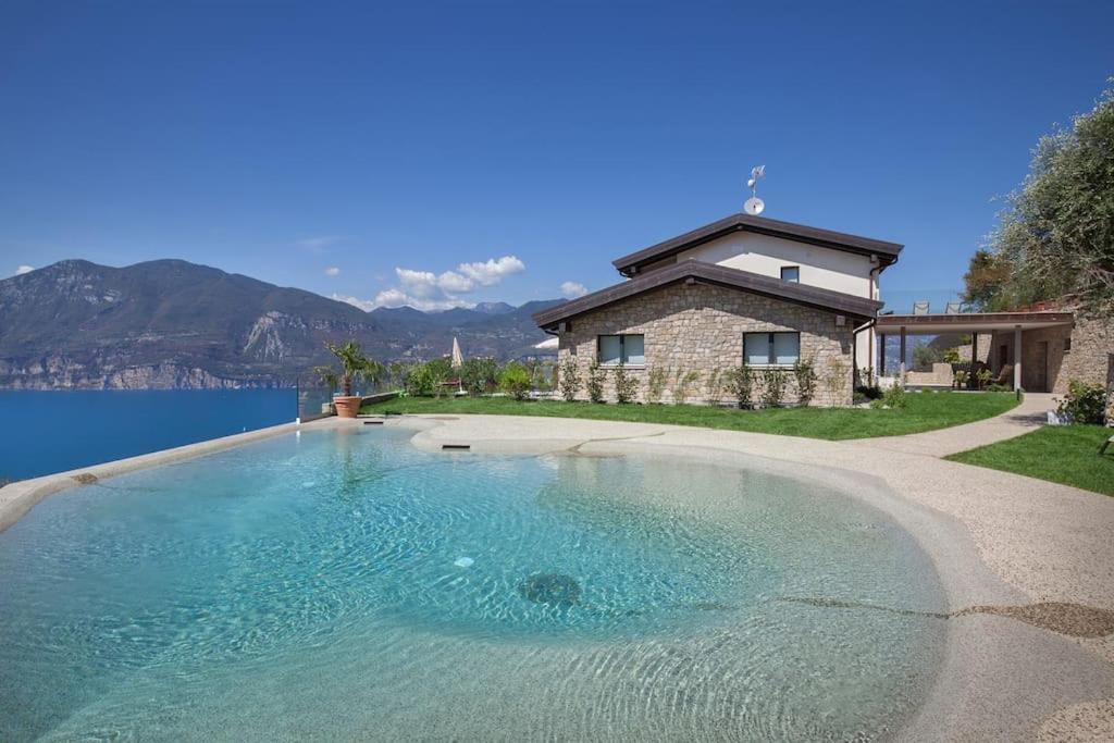 Villa Divina-Apt Armonia-Con Piscina E Vista Lago Castelletto Di Brenzone Εξωτερικό φωτογραφία